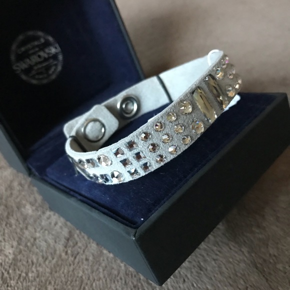 Wrap bracelet with Swarovski crystals - Picture 2 of 5